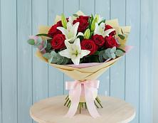 Букет цветов из:  Лилии и Розы #REPLACE_PRED# Дубровке Брянской области