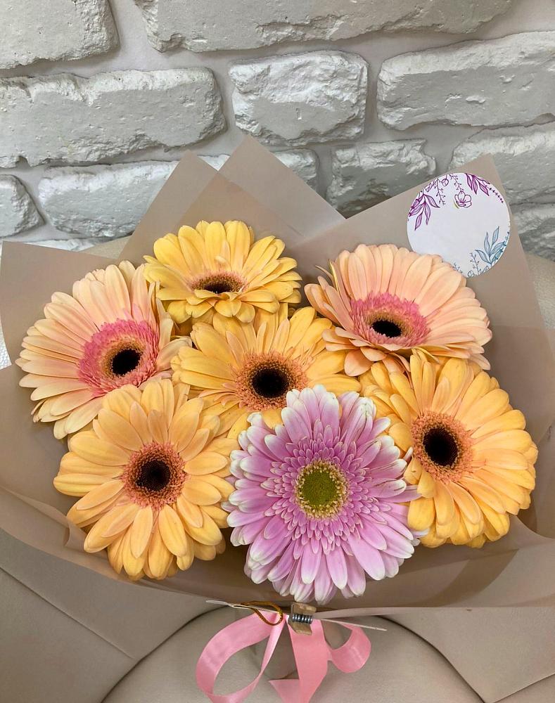 Букет цветов из: Герберы в Дубровке Брянской области