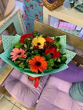 Букет цветов из:  Герберы, Хризантемы и Альстромерии #REPLACE_PRED# Дубровке Брянской области