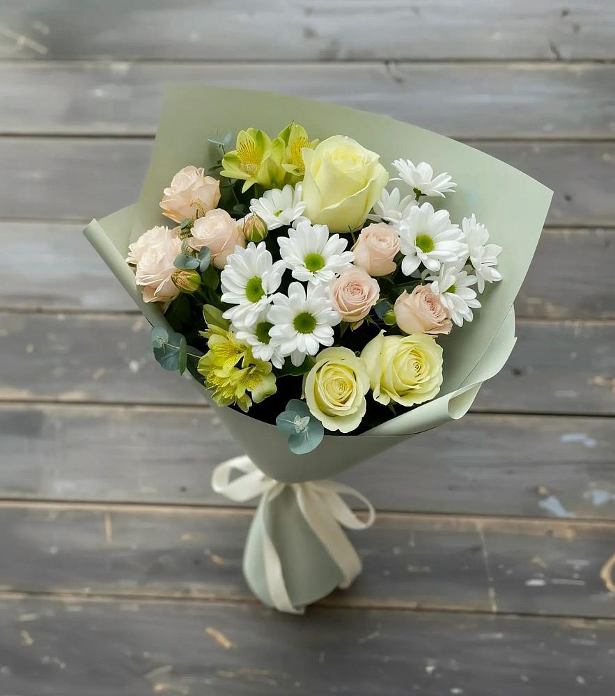 Букет цветов из: Альстромерии, Розы и Хризантемы в Дубровке Брянской области