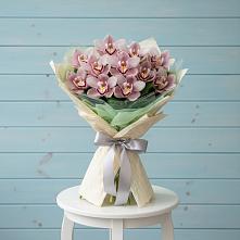 Букет цветов из:  Орхидеи и Розы #REPLACE_PRED# Дубровке Брянской области