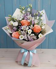 Букет цветов из:  Лизиантусы, Розы, Альстромерии и Гипсофила в Дубровке Брянской области