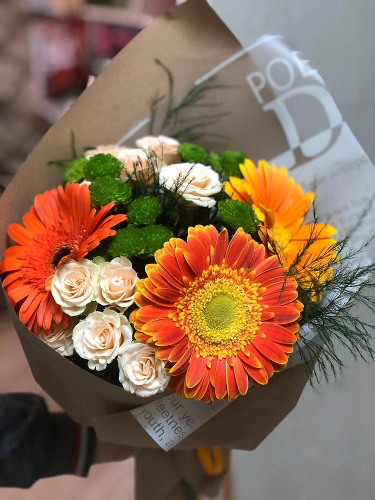 Букет цветов из: Герберы, Хризантемы и Розы в Дубровке Брянской области