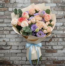 Букет цветов из:  Розы, Лизиантусы и Гвоздики #REPLACE_PRED# Дубровке Брянской области